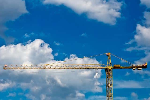 construction-crane-1707150_640