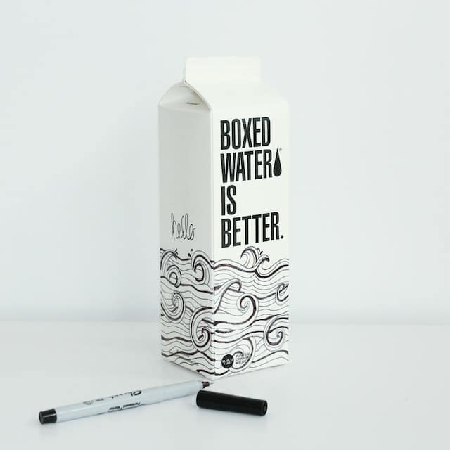 boxed-water-is-better-7mr6Yx-8WLc-unsplash
