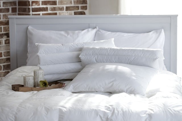 Poduszki dekoracyjne — jak dopasować je do swojego wnętrza?