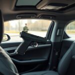 magnetyczny uchwyt na broń